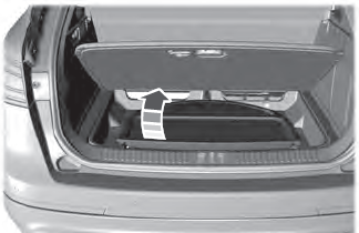 Lincoln Aviator. Rear Under Floor Storage