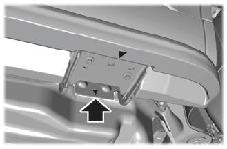 Lincoln Aviator. Tire Change Procedure